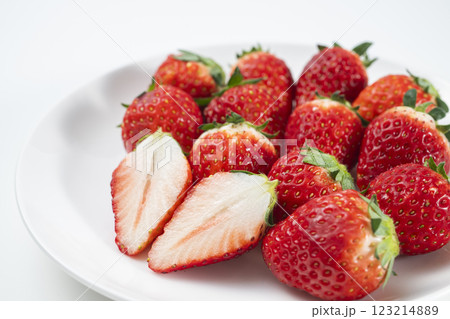 イチゴ　とちおとめ 123214889