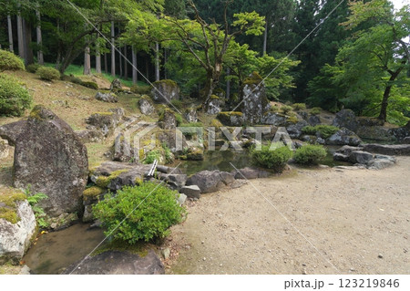一乗谷朝倉氏遺跡　諏訪館跡庭園 123219846