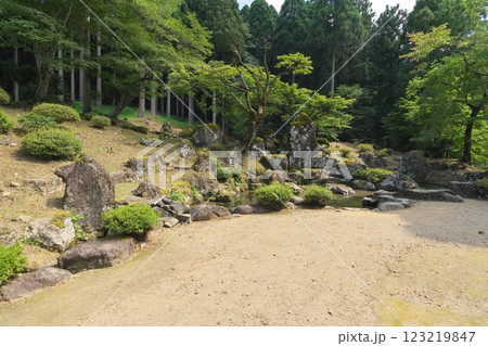 一乗谷朝倉氏遺跡　諏訪館跡庭園 123219847