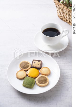 クッキーとコーヒー 123220282