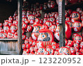 必勝達磨のお祈祷 123220952
