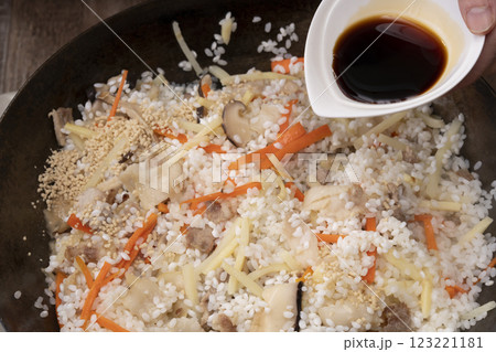 中華風おこわを作る工程レシピ 中華風おこわを作る工程レシピ 123221181