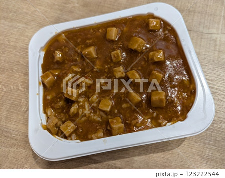 防災グッズのおいしいマーボー丼 123222544