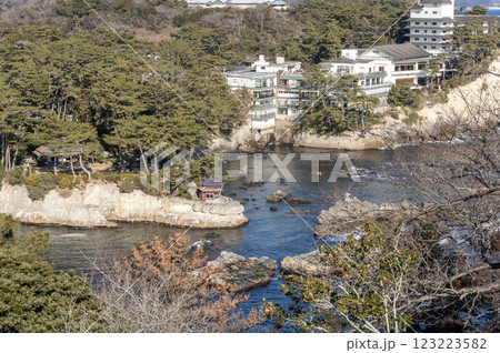 北茨城市大津町の五浦岬公園から見る景色 123223582