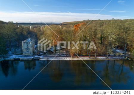 Aerial view of the Etangs de Commelles in winter 123224241