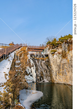 韓国 利川市 雪峰公園の風景 韓国 利川市 雪峰公園の風景 123224326