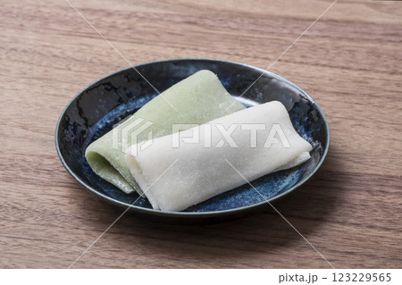 さわ餅 お餅の和菓子 郷土菓子 三重県の和菓子 和のイメージ さわ餅 お餅の和菓子 郷土菓子 三重県の和菓子 和のイメージ 123229565