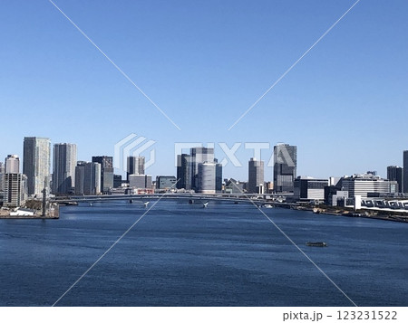 ウォーターフロントの景色 ウォーターフロントの景色 123231522