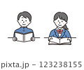 読書をする学生の男女 123238155
