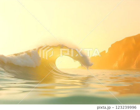 控えめなクリームイエローの明かりに包まれた穏やかな海の波 控えめなクリームイエローの明かりに包まれた穏やかな海の波 123239996