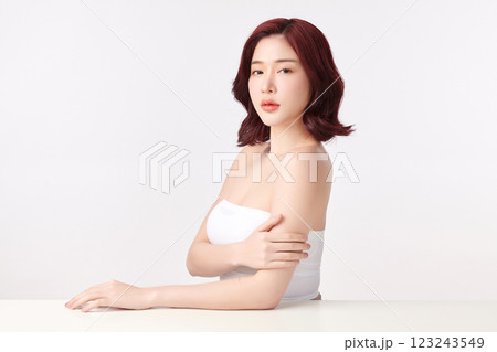 Beautiful young asian woman with clean fresh skin on white background, Face care, Facial treatment, Cosmetology, beauty and spa, Asian women portrait. 123243549