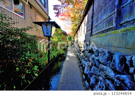 美濃国　郡上八幡城　城下町の様子 123244654