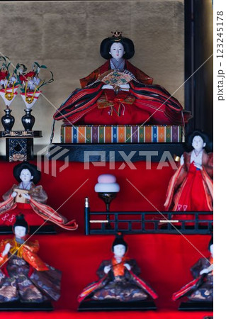 ひな人形 123245178