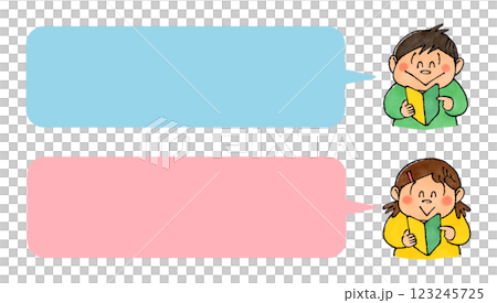 初心者マークを持つ男の子と女の子　吹き出し 123245725