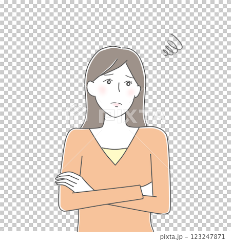 一名年輕女子滿臉憂慮，雙手交叉 123247871