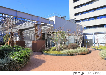板橋区役所 南館7階 「屋上庭園」 板橋区役所 南館7階 「屋上庭園」 123249438