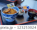 佐渡天然ブリカツ丼 123253024