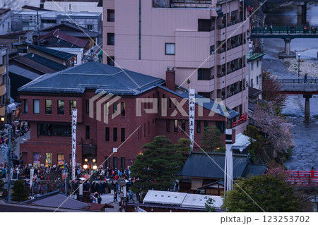 230414春の高山祭夜祭g013 123253702