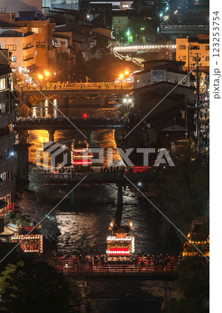 230414春の高山祭夜祭g075 123253754