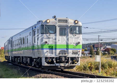 JR石北本線を走るキハ40 JR石北本線を走るキハ40 123258102