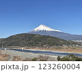 1月の富士山 123260004