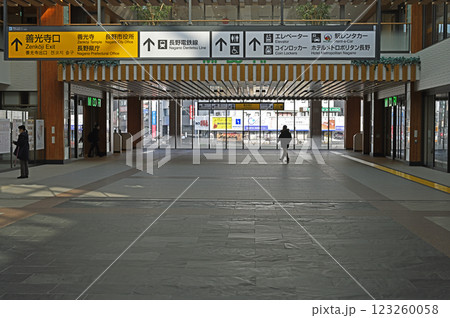 長野駅の構内風景 長野駅の構内風景 123260058