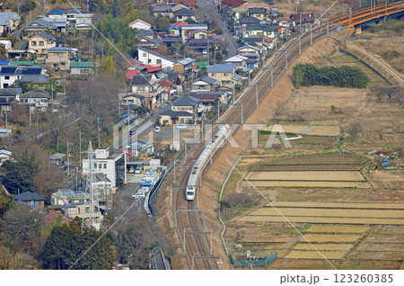 小田急小田原線　渋沢－新松田　小田急　50000形　VSE　はこね 123260385