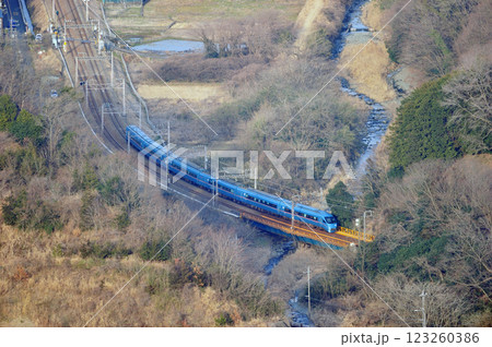 小田急小田原線　渋沢－新松田　小田急　60000形　MSE　はこね　あさぎり 123260386