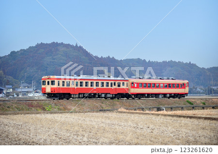 いすみ鉄道　西大原－上総東　キハ52-125+キハ28-2346 123261620
