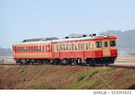 いすみ鉄道　西大原－上総東　キハ52-125+キハ28-2346 123261621