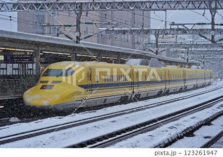 東海道新幹線　小田原　JR西日本　923形3000番台　T5編成（博多）　ドクターイエロー 123261947