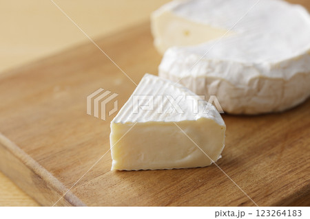 カマンベールチーズ 123264183