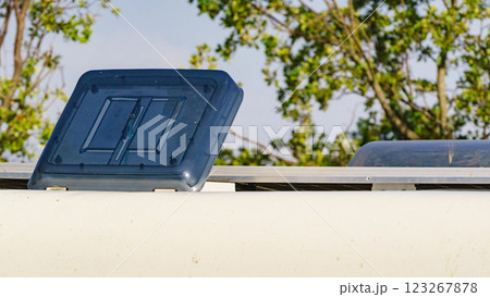 Sunroof, raisable window on roof top of camper Sunroof, raisable window on roof top of camper 123267878