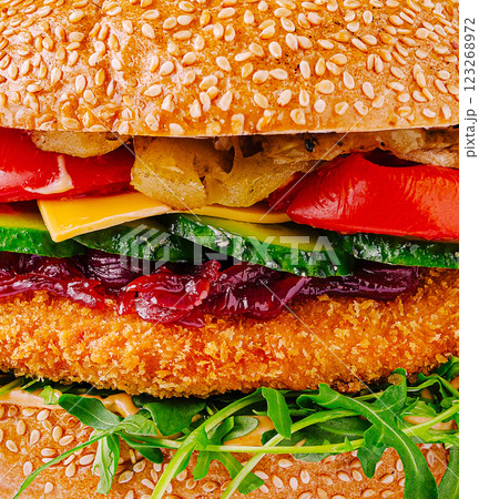 Delicious sesame bun sandwich with fresh vegetables and cheese Delicious sesame bun sandwich with fresh vegetables and cheese 123268972
