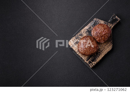 Beef burger patties with salt, spices and herbs 123271062