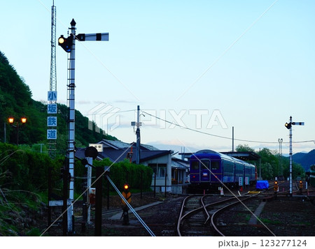 小坂鉄道レールパークに停車する寝台特急あけぼの 123277124