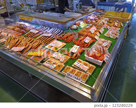 勝手丼 釧路和商市場 Washo Ichiba market ネタ選び 自作お好み丼 勝手丼 釧路和商市場 Washo Ichiba market ネタ選び 自作お好み丼 123280229