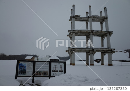 雪の三内丸山遺跡の風景_青森 雪の三内丸山遺跡の風景_青森 123287280