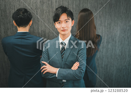 若手ビジネスパーソン 123288520