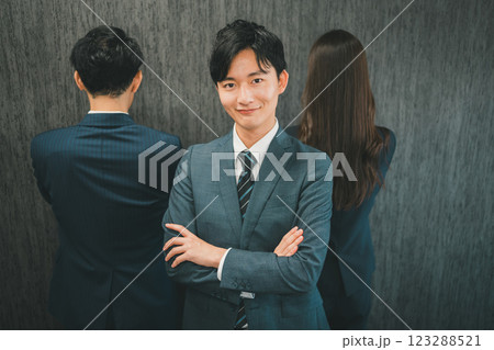 若手ビジネスパーソン 若手ビジネスパーソン 123288521