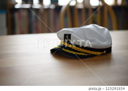 船乗りの帽子 船乗りの帽子 123291834