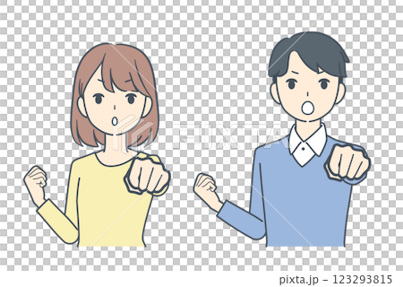拳を突き出す男性と女性 123293815
