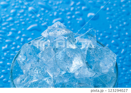氷 イメージ ガラス氷 氷 イメージ ガラス氷 123294027