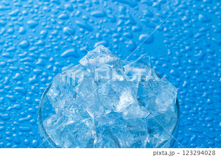 氷 イメージ　ガラス氷 123294028
