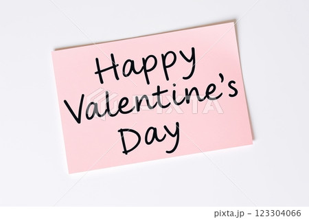 Text Happy Valentines day on pink note 123304066