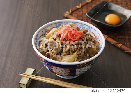 牛丼 123304704