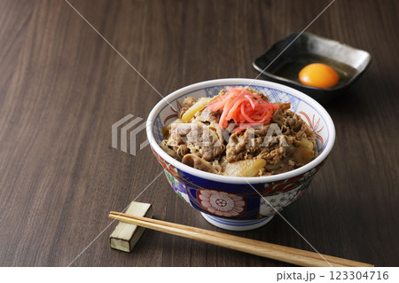 牛丼 123304716