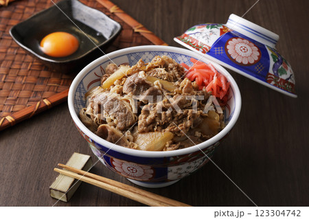 牛丼 牛丼 123304742