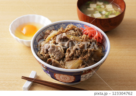 牛丼 牛丼 123304762