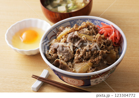 牛丼 123304772